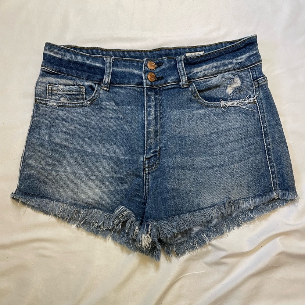 Bridge by Gly size 30 high rise jean shorts